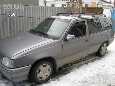 Молдинги дверей Opel Kadett 1985-1991 3 двери Rider. Купить молдинги Опель  Кадет в Киеве – Tuning.com.ua