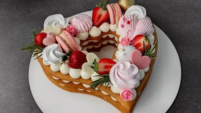 Торт в виде сердца (M8109) — на заказ по цене 950 рублей кг | Кондитерская  Мамишка Москва