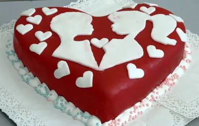 Торт «Красный бархат» в форме сердца (из круглых коржей). | Наташа |  Рецепты на каждый день | Дзен