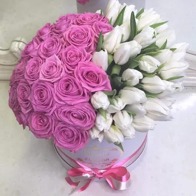 Розы Помпиду с тюльпанами | доставка по Москве и области