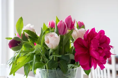 KrasFlowers - cвежие цветы высокого качества! Розы, тюльпаны, хризантемы,  лилии — объявление в Красноярске. Свежие цветы на интернет-аукционе Au.ru