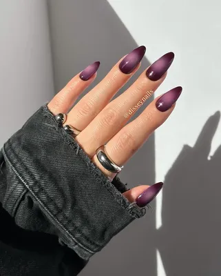 nayada_nails.khv - Наращивание. Надо уметь? На фото работа ученицы.  Выкладной френч Полигель. ⠀ Попробуем разобрать + и - ⠀ 🔹Сложно? Сложнее  гельлака, конечно. Нужно понимать исходник, и увидеть будущую архитектуру.  И понимать,