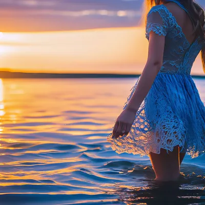 Девушка, #Спиной, #Вода, #аватары, #картинки, #фото, #авы,  https://avatarko.ru/kartinka/30324 | Summer of love, Beach, Style