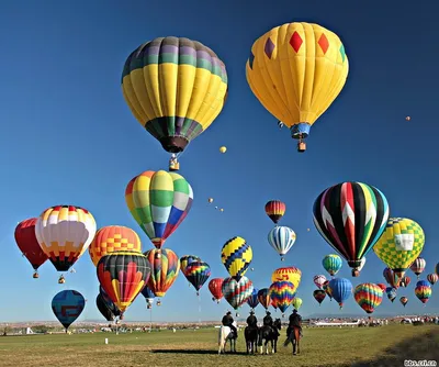 Воздушные шары в небе (63 фото) - 63 фото