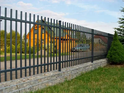 Забор для дома или дачи: какие виды бывают, что выбрать, сколько стоит