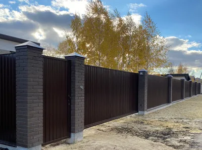 Забор из профнастила - Строительство заборов в Уфе и Башкирии. Купить по  выгодной цене.