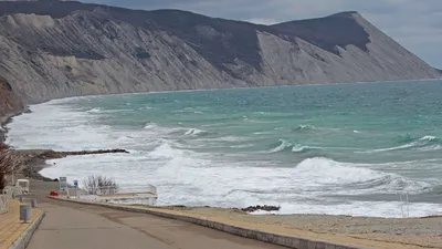 Вид ландшафта замороженного моря во время перемещения льда весной с резким  небом и мысли в тает воду в вечернее время Стоковое Фото - изображение  насчитывающей резервуар, стекание: 214268624