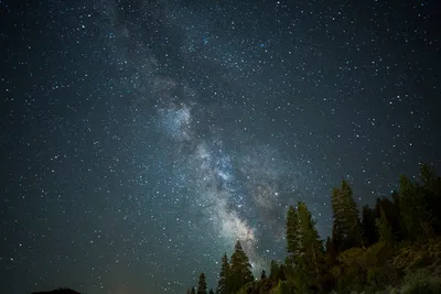 Невероятно звездное небо над Бишкеком — 11 потрясающе красивых фото -  13.08.2020, Sputnik Кыргызстан