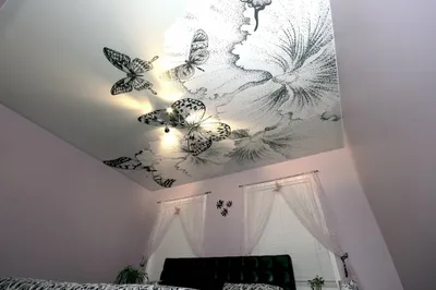 Двухуровневый потолок с фотопечатью в ванной