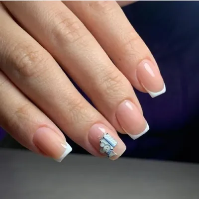 Акриловый френч - Студия красоты \"NailsProfi\"