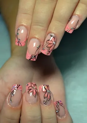 Дизайн ногтей с тюльпанами (френч, фото)