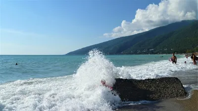 Автобусный тур из Минска в Абхазию с отдыхом на море в Гагре или Сухум