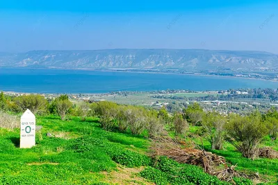 Фото «Галилейское море. Вид с горы Блаженств» из фотогалереи «Куда ведет  дорога номер