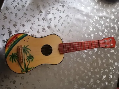 Гавайская гитара (Укулеле) Vintage VUK40N - MUSICALKA.COM.UA
