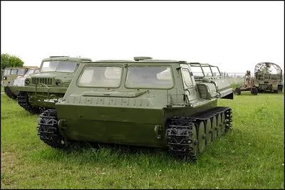 Гусеничный вездеход ГАЗ-71. Описание и характеристика
