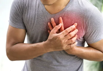 Опасные симптомы. Что может означать боль в сердце?