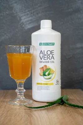 100% натуральный гель алоэ вера Esfolio Moisture Soothing Gel Aloe Vera,  300мл