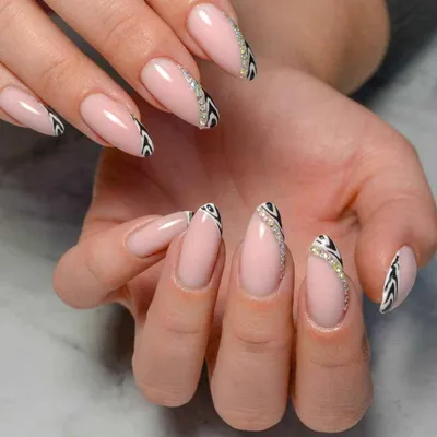 Stylish Short Nail Designs for 2019