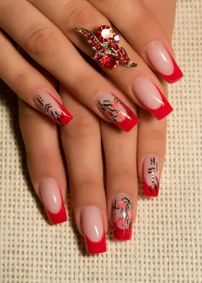 Красный френч ❤️ Как вам такой дизайн 🥰 #lapath_nozaken💅 #омбренаногтях  #nails #nails💅 #nailart ##… | Instagram