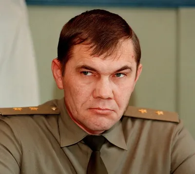 Генерал Александр Лебедь об одной из главных проблем России, которая до сих  пор остаётся актуальной | Окно в историю | Дзен