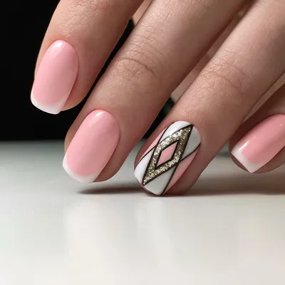 Дизайн геометрия на ногтях миндалевидной формы (76 фото) - картинки  modnica.club