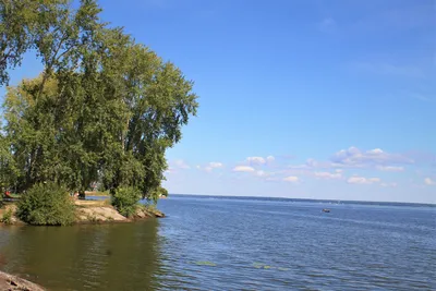 📷 Вид на Горьковское море от Собора Рождества Пресвятой Богородицы в  Катунках