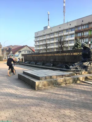 Фотоэнциклопедия железнодорожного транспорта. | Главная / ЖЕЛЕЗНЫЕ ДОРОГИ,  ЛИНИИ / ЖД-ИНФРАСТРУКТУРА,ОКРУЖЕНИЕ И СРЕДА ОБИТАНИЯ. / Вокзалы и станции /  Станция Виноградово-Закарпатское