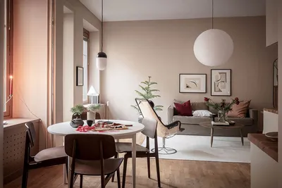 Уютная гостиная в розовых и белых …» — создано в Шедевруме