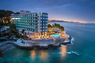 Необычные отели | Отель с жирафами, отель под водой и другие самые  необычные отели мира | Куда поехать в медовый месяц