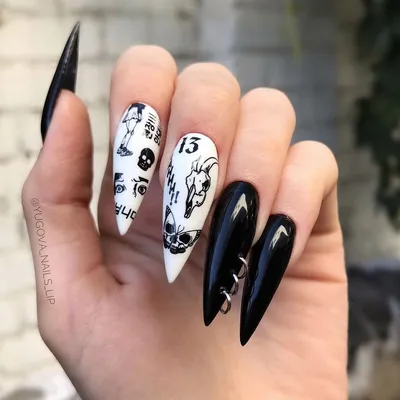 Gothic Lace Fix |Custom Press-On Nails| – Custom Fix Nails