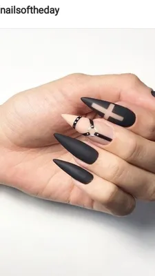 Pin by Мартина Мбог on Маникюр Готический и на Хэллоуин | Edgy nails,  Coffin shape nails, Gothic nails