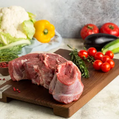Говяжья лопатка: купить свежее мясо с доставкой. - ЭкоФерма