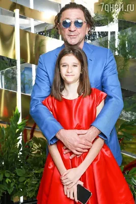 Бывшая жена Григория Лепса Анна Шаплыкова поделилась фото с выпускного  дочери - Вокруг ТВ.