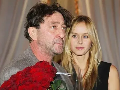 Жена Григория Лепса подала заявление на развод - МК
