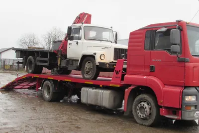 Грузовой эвакуатор в Москве - эвакуация грузовых автомобилей и полуприцепов