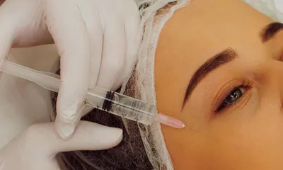 Как убрать гусиные лапки вокруг глаз? — Светлана Любимый Косметолог на  TenChat.ru