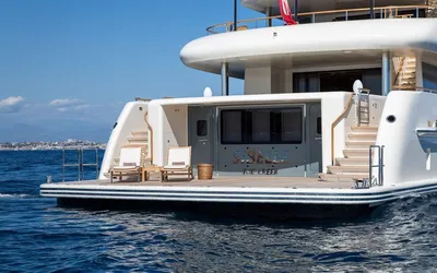 Бывший тесть Романа Абрамовича продает свою роскошную яхту за 28 млн евро:  как она выглядит внутри | 110KM.RU | Дзен