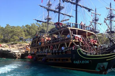 Пиратский корабль Big Kral Барбосса Алания - Твоя Алания