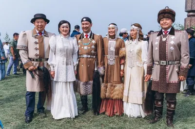 Халадай и ноговицы. Как мастерицы из Якутии делают национальную одежду  модной | АиФ Якутия | Дзен