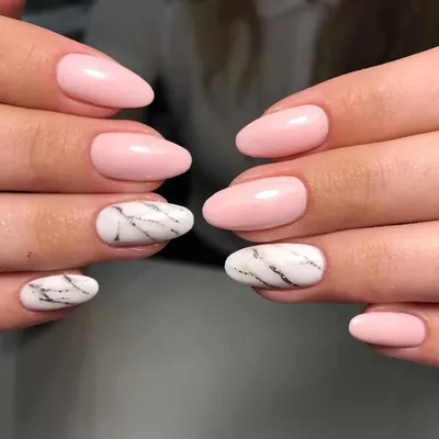 Красный маникюр, шеллак, идеальный красный | Red nails, Classic nails,  Stylish nails art