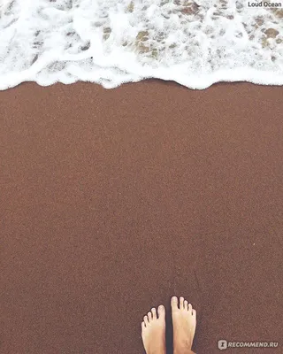 Идеи для стильных фото на пляже 🌊 Сохраняйте ♥️. . Самый главный совет -  это быть собой! Просто кайфуйте и много двигайтесь ) Веселитесь… | Instagram