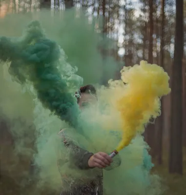 Идеи для фото с цветным дымом | Как сделать фотосессию с дымом необычно и  круто