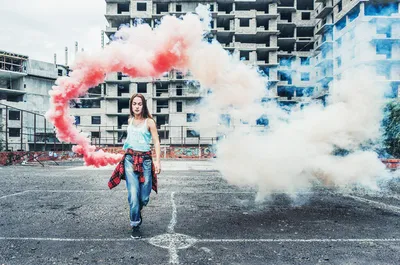 Свадебная фотосессия с цветным дымом в Москве — фото