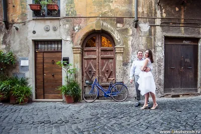 Свадебная фотосессия в июне в Риме – фотограф в Италии