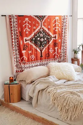 Как сделать спальню уютной своими руками: цвет, мебель, текстиль, декор  (+35 фото)