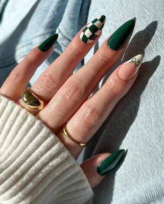 Зеленый маникюр, Зеленые ногти, Идеи зеленых ногтей. Новогодний зеленый  маникюр