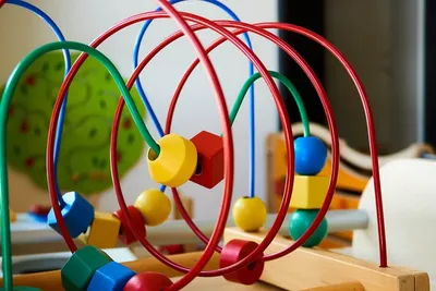 Сколько и какие игрушки нужны детям: рекомендации психологов