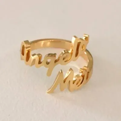 Именные обручальные кольца из желтого золота 585 пробы – цена 96 500 ₽