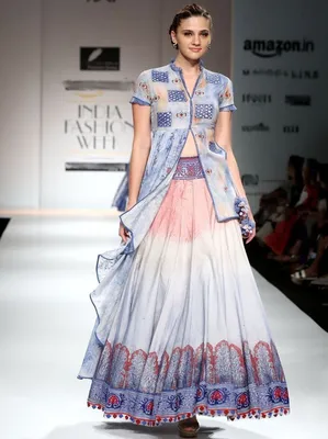Красивые платья в индийском стиле — достойные богинь: Мода, стиль,  тенденции в журнале Ярмарки Мастеров