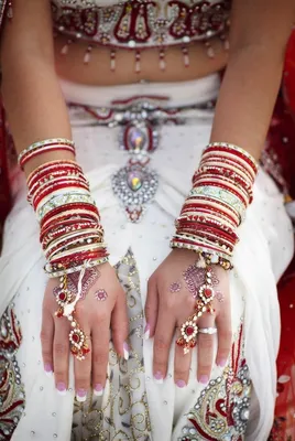 Индийские браслеты с подвесками под серебро (ID#636791846), цена: 304 ₴,  купить на Prom.ua